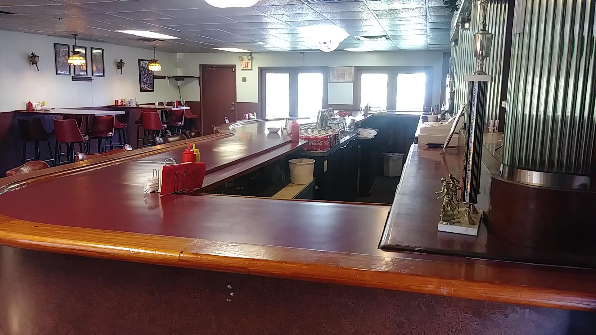 Elliots Augusta Pizza & Grill